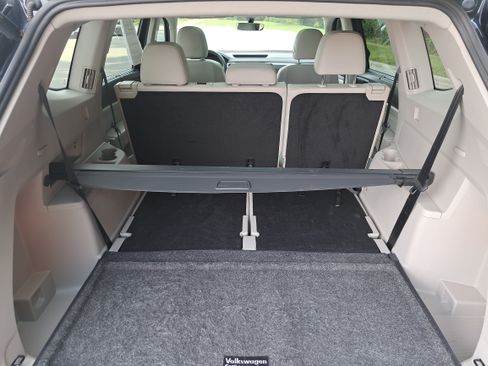 Certified 2023 Volkswagen Atlas SE w/ Panoramic Sunroof Package FWD image 14