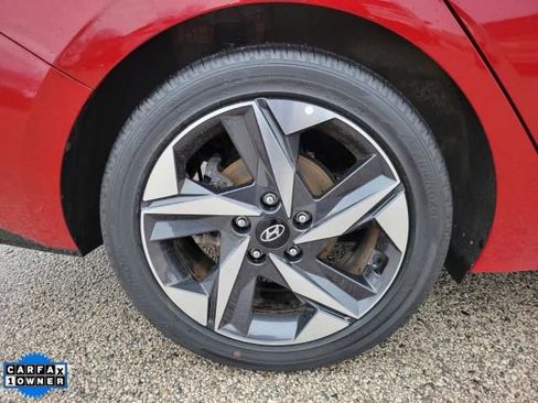 Used 2023 Hyundai Elantra Limited w/ Cargo Package image 5
