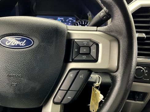 Used 2020 Ford F250 Lariat w/ Lariat Value Package image 21