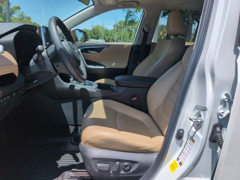 Certified 2023 Toyota RAV4 XLE Premium AWD/4WD image 16