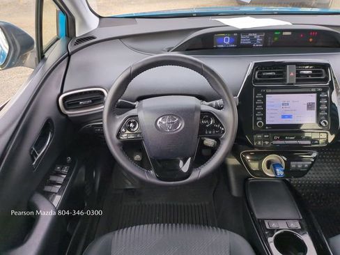 Used 2022 Toyota Prius Prime LE image 18