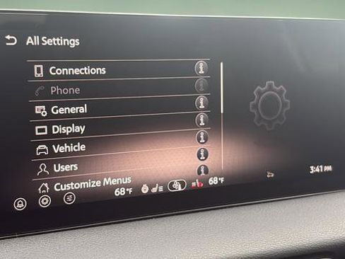 New 2026 Nissan Sentra SR FWD image 25
