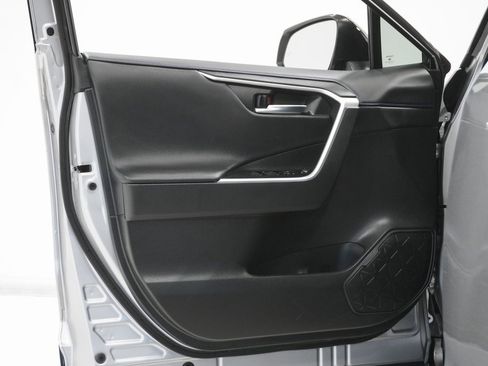 Used 2022 Toyota RAV4 XSE w/ XSE Grade Weather Package image 15