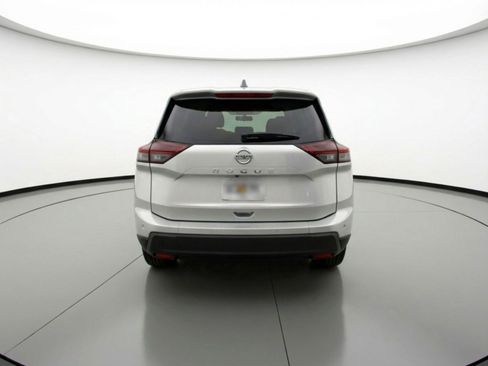 Used 2025 Nissan Rogue SV FWD image 7