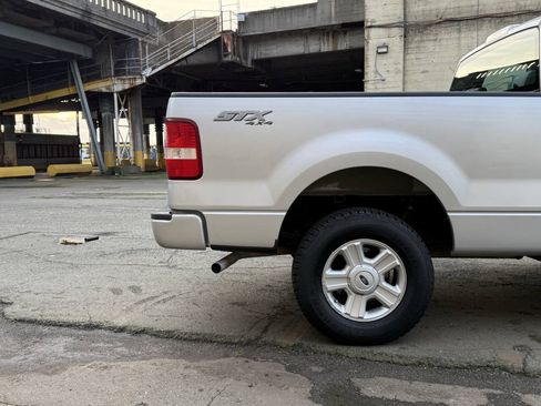 Used 2005 Ford F150 STX AWD/4WD image 22
