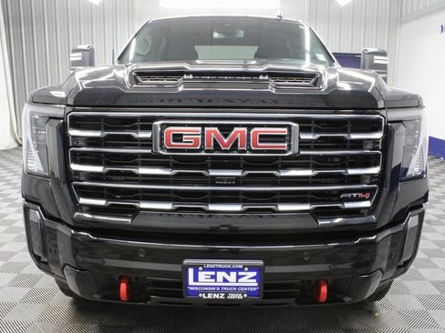 Used 2024 GMC Sierra 2500 AT4 image 50