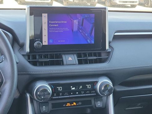 Used 2024 Toyota RAV4 XLE image 18