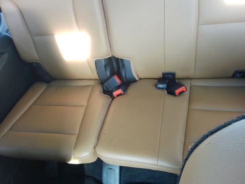Used 2022 Kia Telluride SX w/ Towing Package FWD image 31