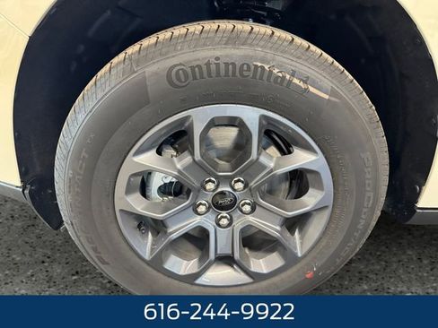 New 2025 Ford Maverick XLT w/ XLT Luxury Package image 5