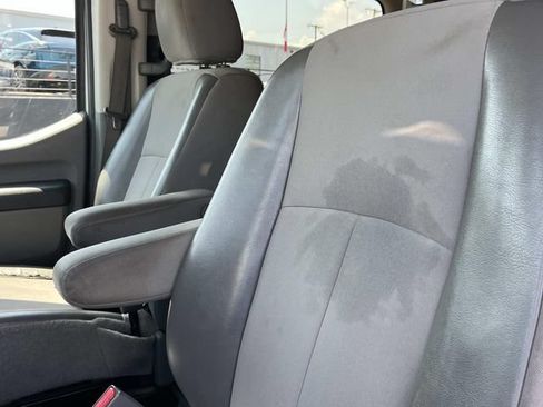 Used 2018 Nissan NV 3500 S RWD image 23