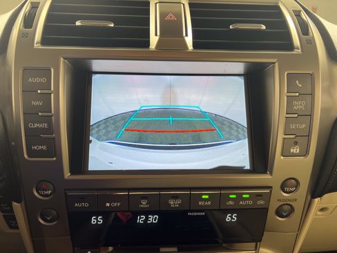 Used 2020 Lexus GX 460 Premium AWD/4WD image 22