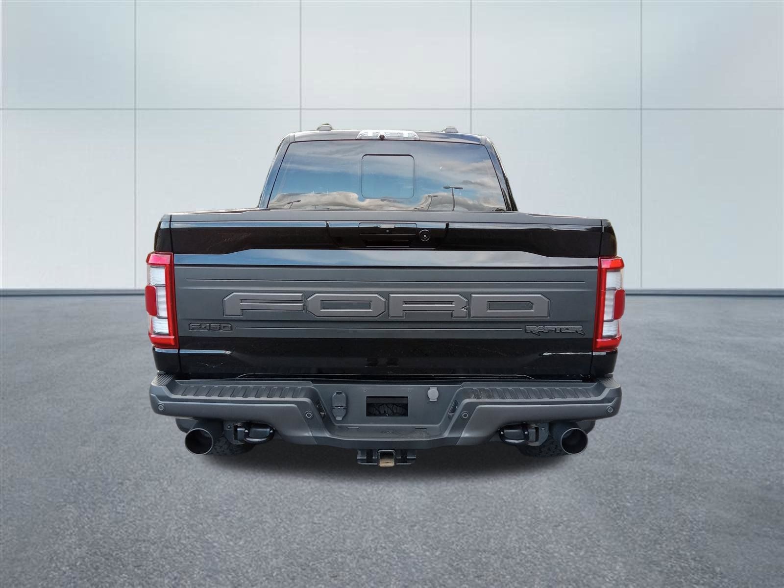 Used 2023 Ford F150 Raptor w/ Raptor Carbon Fiber Package AWD/4WD image 4