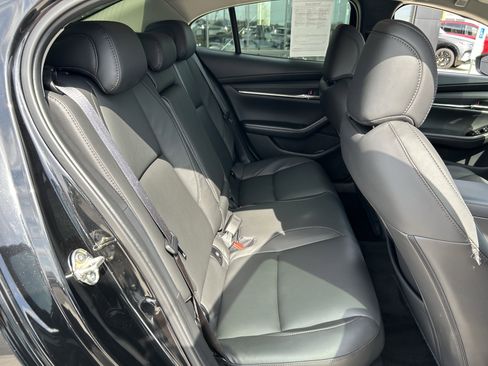 Used 2025 MAZDA MAZDA3 s image 26