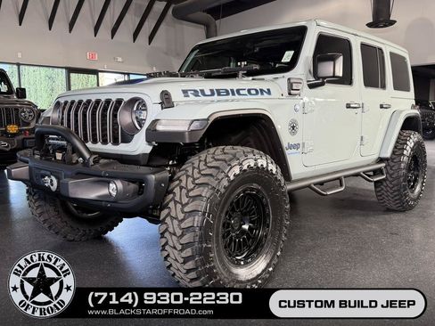 Used 2024 Jeep Wrangler Unlimited Rubicon 4xe AWD/4WD image 8