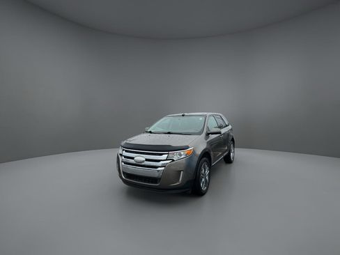 Used 2013 Ford Edge Limited FWD image 2
