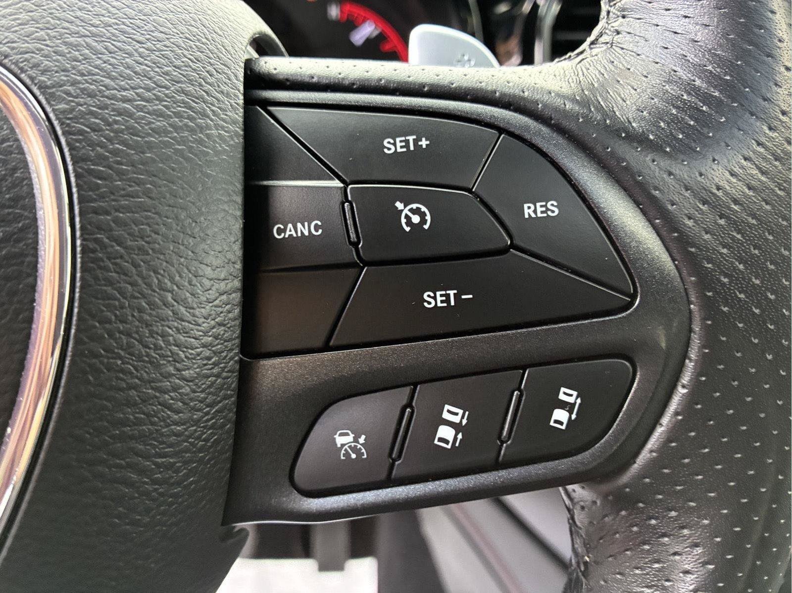 Used 2025 Dodge Durango R/T AWD/4WD image 22