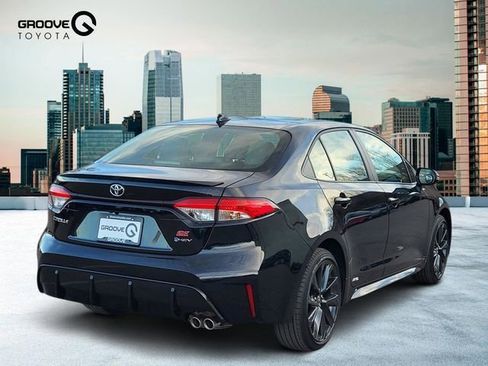 Used 2026 Toyota Corolla SE image 6