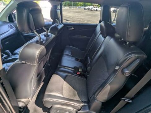 Used 2020 Dodge Journey Crossroad FWD image 21