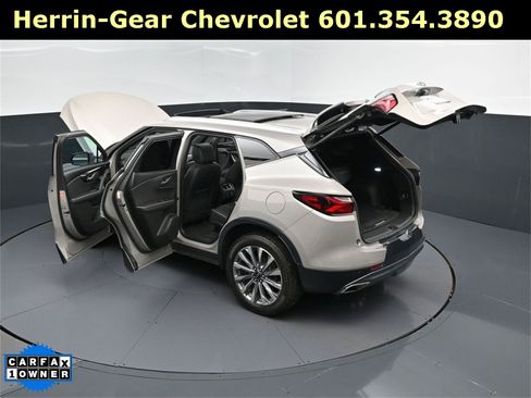 Used 2022 Chevrolet Blazer Premier w/ Enhanced Convenience Package image 2