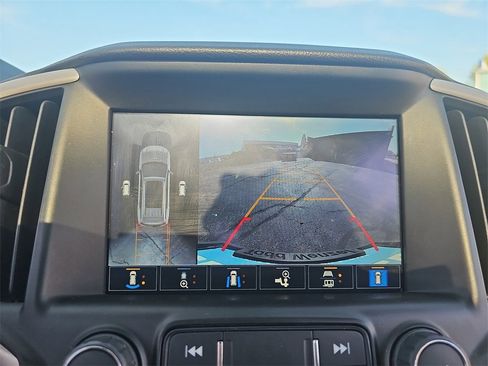 Used 2024 GMC Terrain Denali w/ Denali Premium Package image 32