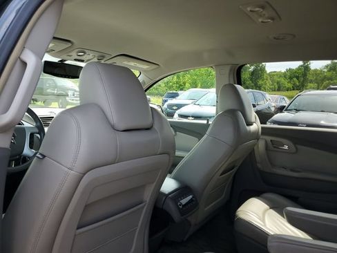 Used 2009 Chevrolet Traverse LT AWD/4WD image 8