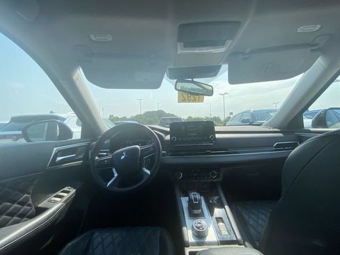 Used 2023 Mitsubishi Outlander SEL AWD/4WD image 5