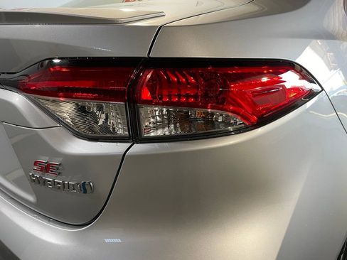 New 2025 Toyota Corolla Hybrid Sedan image 16