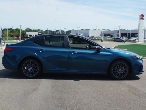Used 2025 Toyota Camry XSE w/ Premium Package FWD image 21