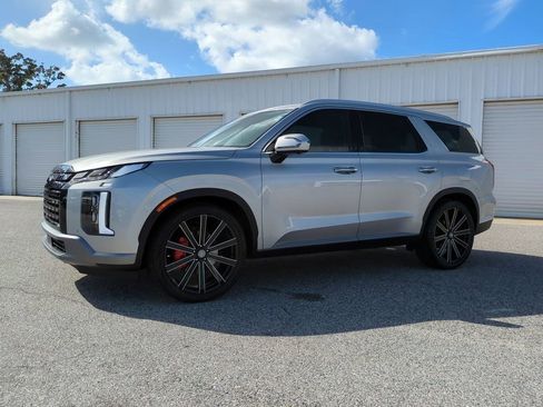 Used 2025 Hyundai Palisade Limited image 2