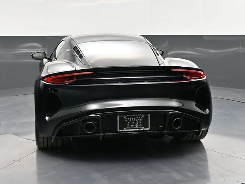 New 2026 Lotus Emira SE image 7