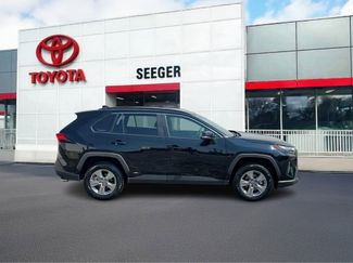 Used 2025 Toyota RAV4 XLE video 2