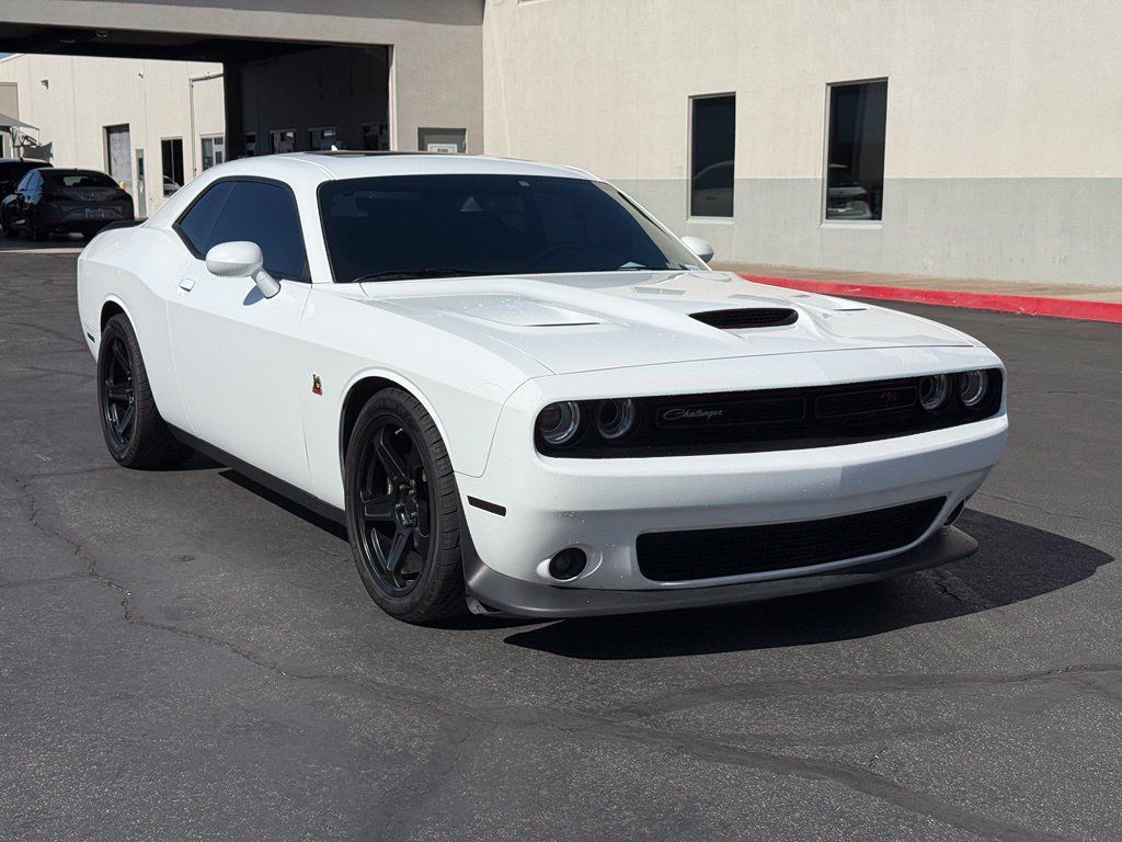 Used 2020 Dodge Challenger R/T Scat Pack RWD image 1
