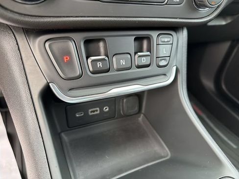 Certified 2021 GMC Terrain SLE w/ Driver Convenience Package AWD/4WD image 15