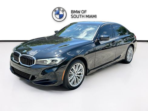 Certified 2023 BMW 330i Sedan w/ Convenience Package RWD image 3