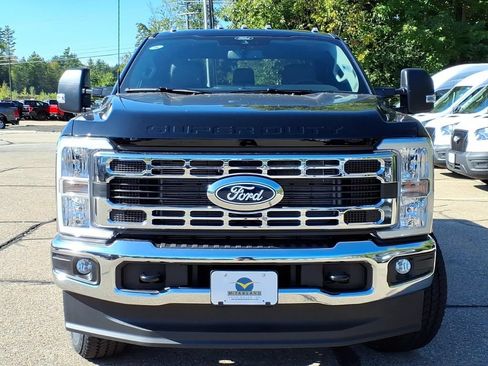 New 2027 Ford F250 XLT w/ Snow Plow Prep Package AWD/4WD image 3