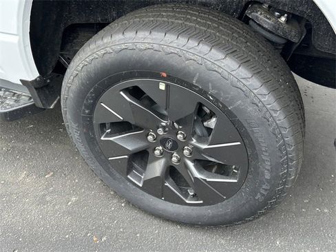 New 2025 Ford F150 Lightning Lariat image 8