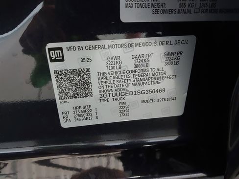 Used 2025 GMC Sierra 1500 Denali w/ Denali Reserve Package AWD/4WD image 34