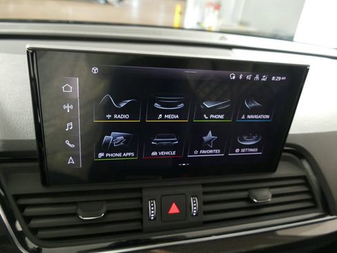 Used 2023 Audi SQ5 Prestige w/ Prestige Package AWD/4WD image 19
