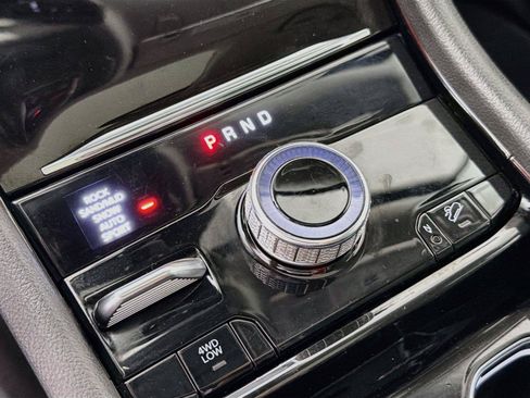 Used 2023 Jeep Grand Cherokee 4WD 4xe w/ Luxury Tech Group II image 23