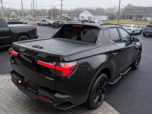 Used 2024 Hyundai Santa Cruz Night image 9