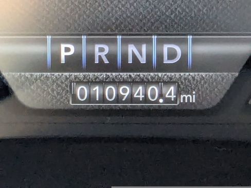 Used 2024 RAM 2500 Big Horn w/ Safety Group image 27