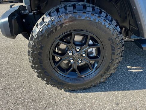 Used 2026 Jeep Wrangler Unlimited Sport AWD/4WD image 29