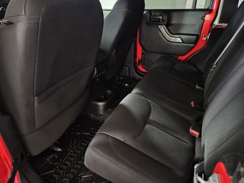 Used 2016 Jeep Wrangler Unlimited Sport w/ Quick Order Package 24S image 27