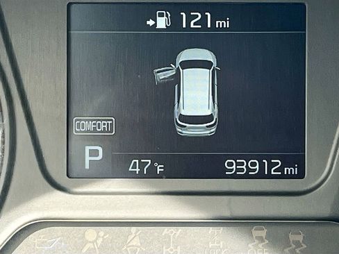 Used 2019 Kia Sorento LX w/ LX Convenience Package image 12