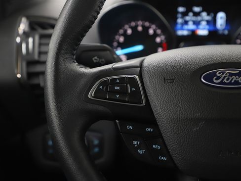 Used 2018 Ford Escape SEL image 28