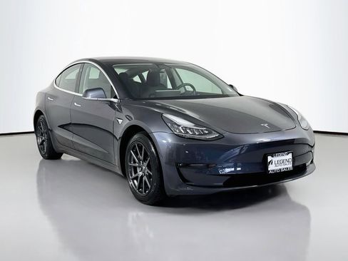Used 2018 Tesla Model 3 Long Range RWD image 3
