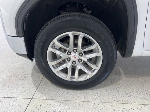 Used 2019 GMC Sierra 1500 SLT w/ SLT Premium Package image 27