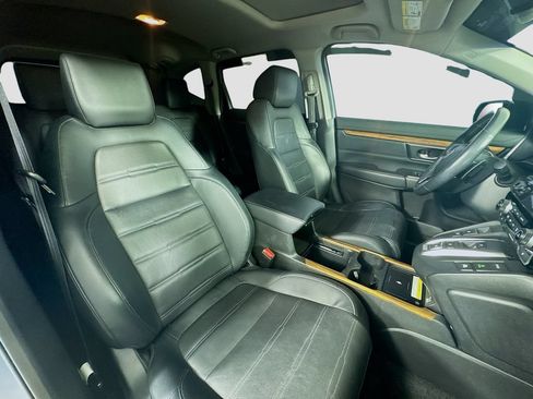 Used 2022 Honda CR-V Touring image 31