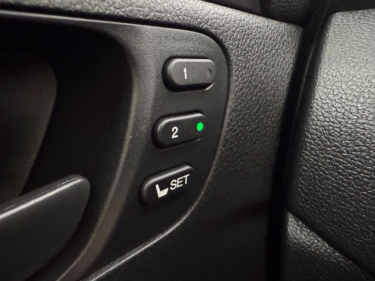 Used 2023 Honda Passport EX-L image 24