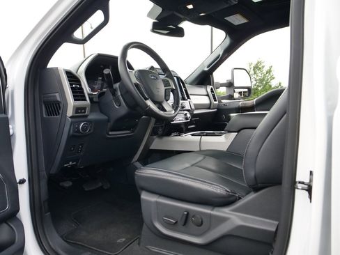 Used 2022 Ford F450 Lariat w/ Lariat Ultimate Package AWD/4WD image 45